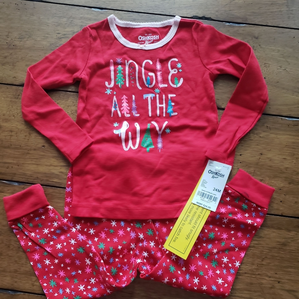 NWT Oshkosh Christmas PJs